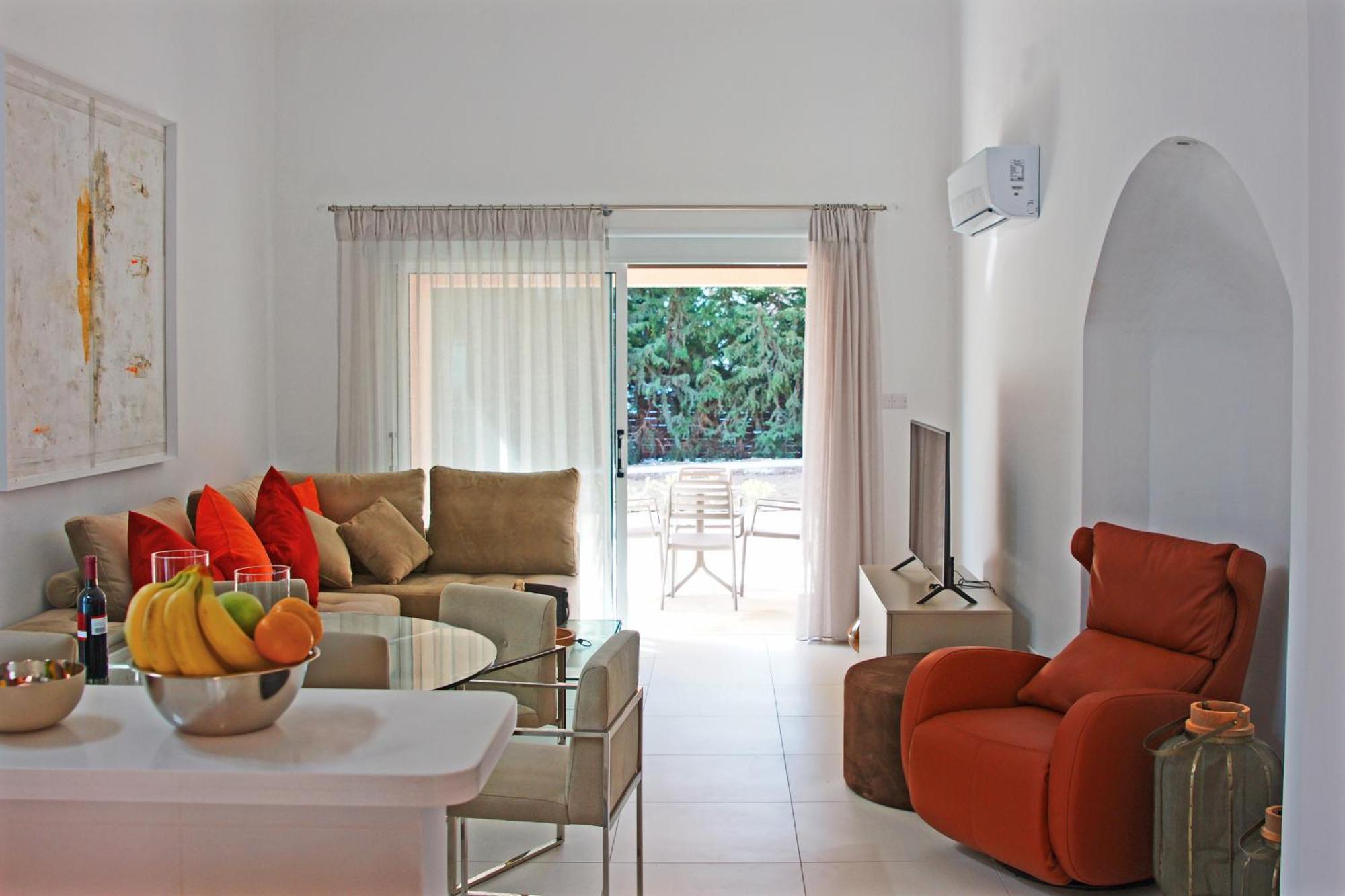 Resitour - Aphrodite Gardens Paphos Exterior photo
