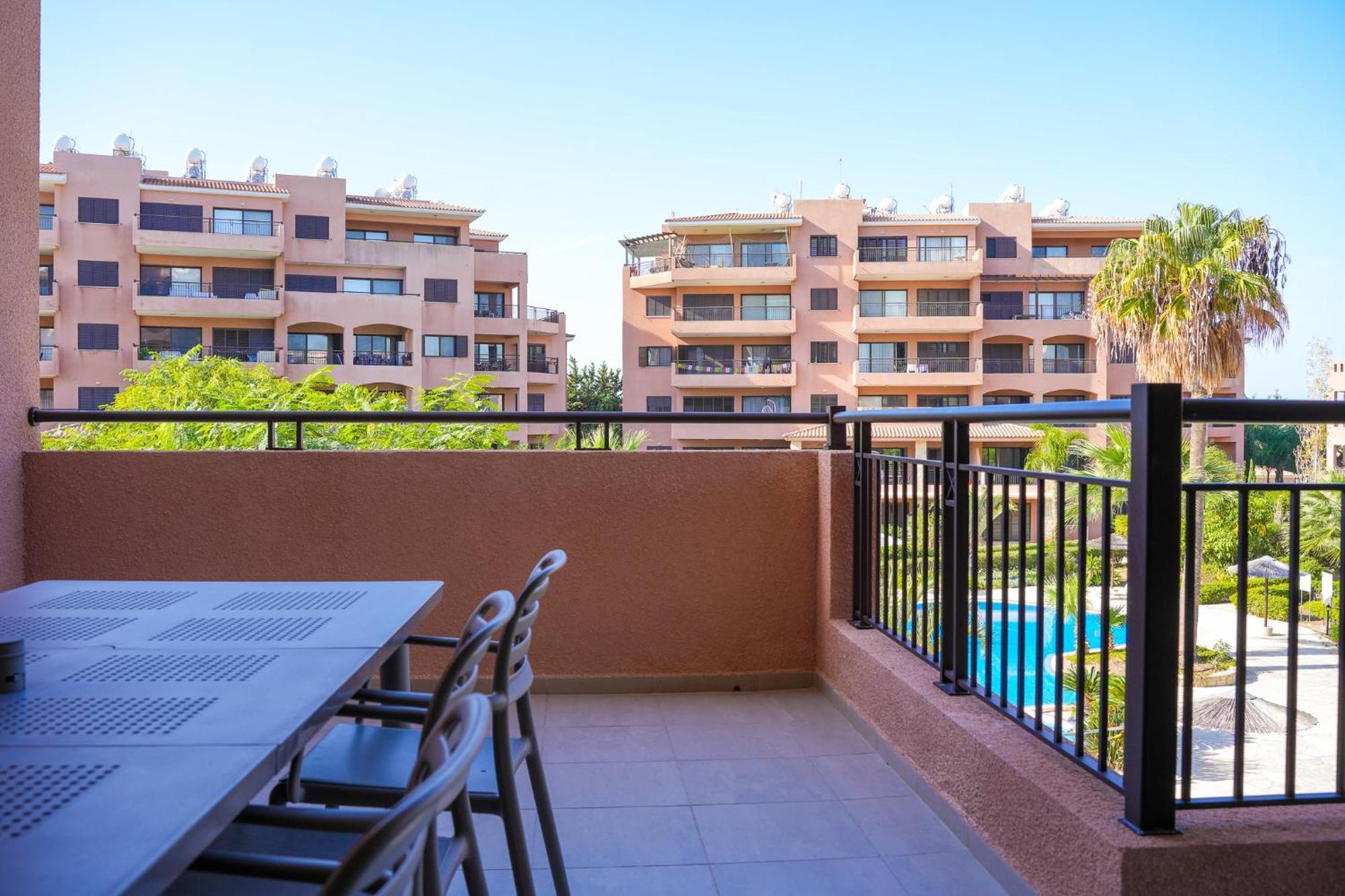 Resitour - Aphrodite Gardens Paphos Exterior photo
